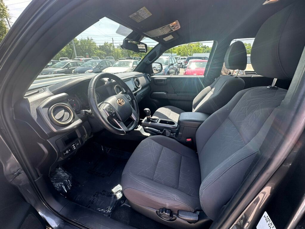 2019 Toyota Tacoma 2WD SR Double Cab 5' Bed I4 AT - 22413086 - 8