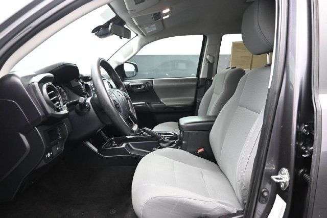 2019 Toyota Tacoma 2WD SR Double Cab 5' Bed I4 AT - 23074810 - 6