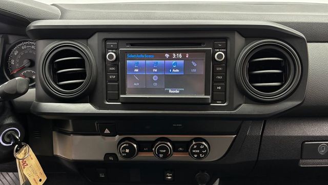 2019 Toyota Tacoma 2WD SR Double Cab 5' Bed I4 AT - 23034752 - 16