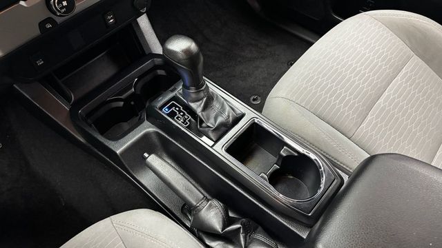 2019 Toyota Tacoma 2WD SR Double Cab 5' Bed I4 AT - 23034752 - 20