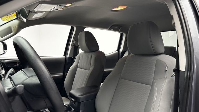 2019 Toyota Tacoma 2WD SR Double Cab 5' Bed I4 AT - 23034752 - 7