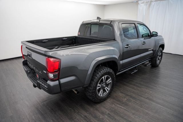 2019 Toyota Tacoma 2WD TRD Sport Double Cab 5' Bed V6 AT - 23038891 - 9