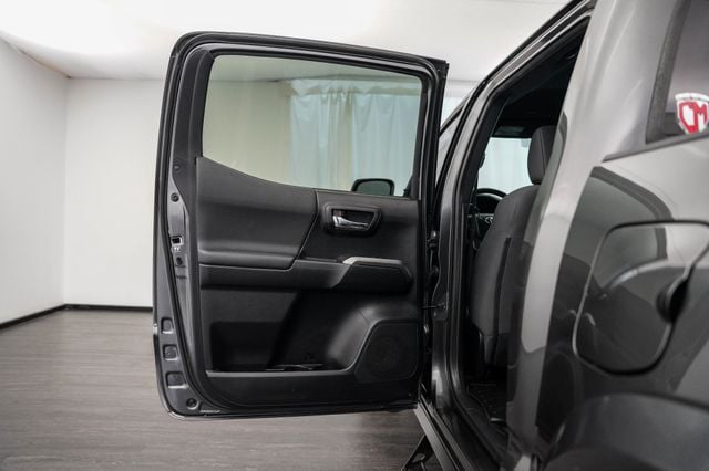 2019 Toyota Tacoma 2WD TRD Sport Double Cab 5' Bed V6 AT - 23038891 - 21