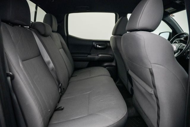 2019 Toyota Tacoma 2WD TRD Sport Double Cab 5' Bed V6 AT - 23038891 - 23