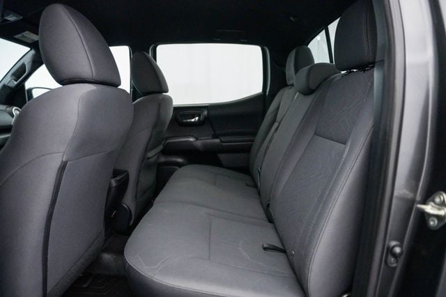 2019 Toyota Tacoma 2WD TRD Sport Double Cab 5' Bed V6 AT - 23038891 - 25