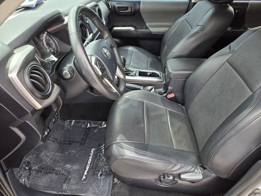 2019 Toyota Tacoma 4WD Limited Double Cab 5' Bed V6 AT - 22957771 - 5