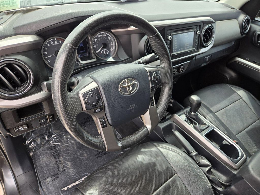 2019 Toyota Tacoma 4WD Limited Double Cab 5' Bed V6 AT - 22957771 - 6