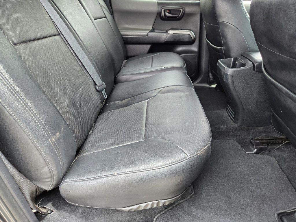 2019 Toyota Tacoma 4WD Limited Double Cab 5' Bed V6 AT - 22957771 - 8