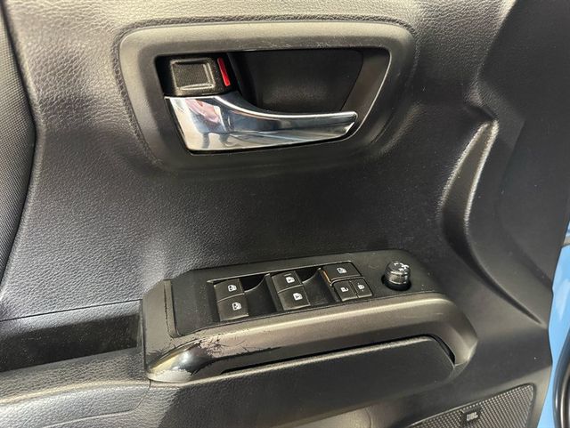 2019 Toyota Tacoma 4WD SR5 Double Cab 5' Bed V6 AT - 23015007 - 13