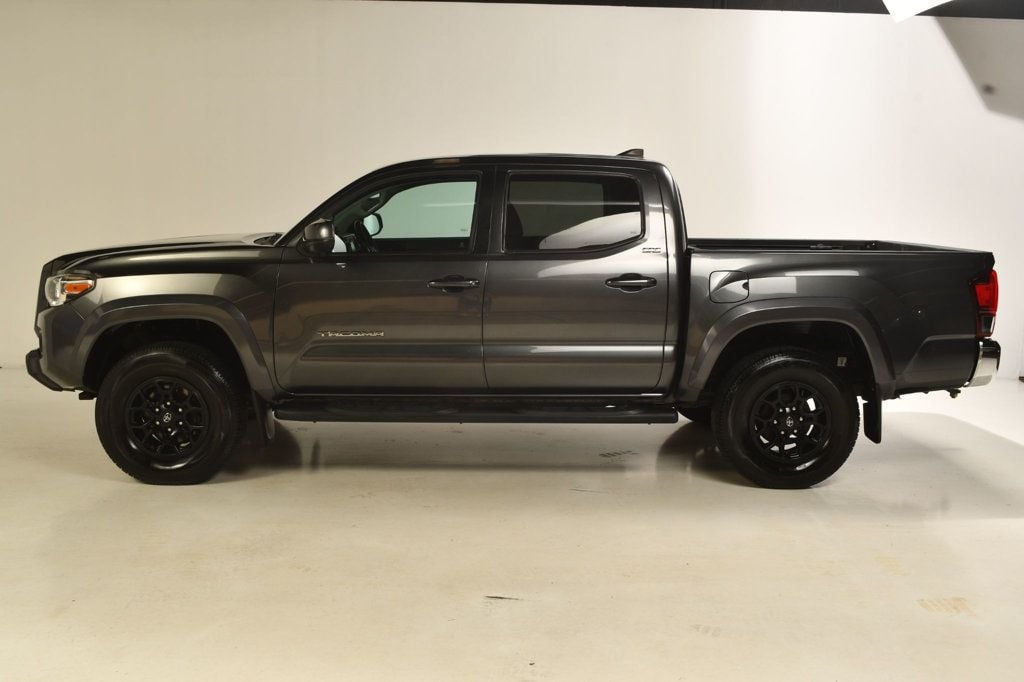 2019 Toyota Tacoma SR5 Double Cab V6 photo 3
