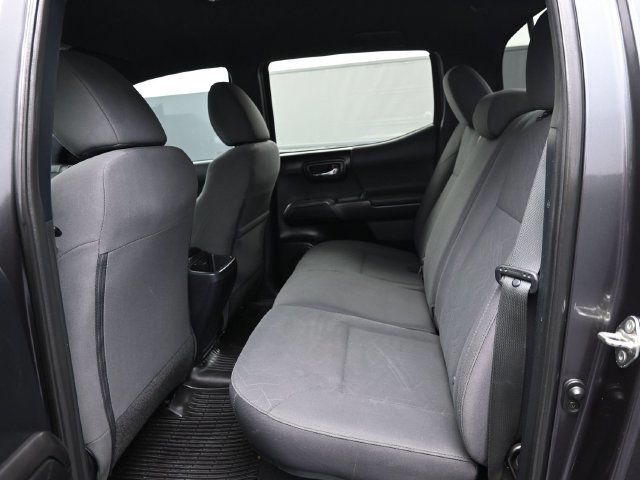 2019 Toyota Tacoma TRD Sport - Photo 4
