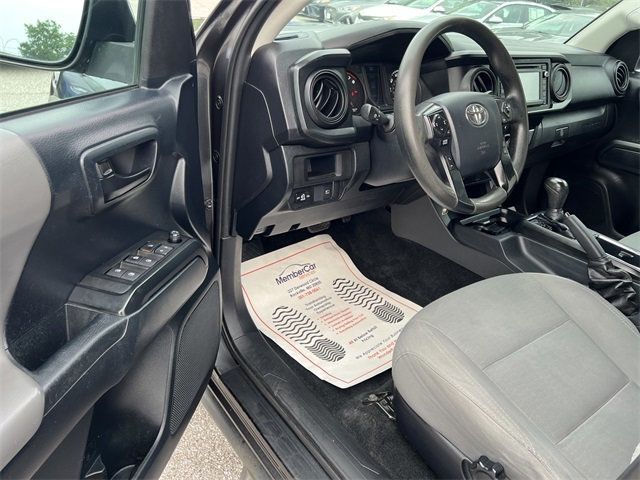 2019 Toyota Tacoma 4WD SR Double Cab 5' Bed V6 AT - 22963773 - 10