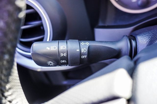 2019 Toyota Tacoma 4WD SR Double Cab 5' Bed V6 AT - 22971975 - 17