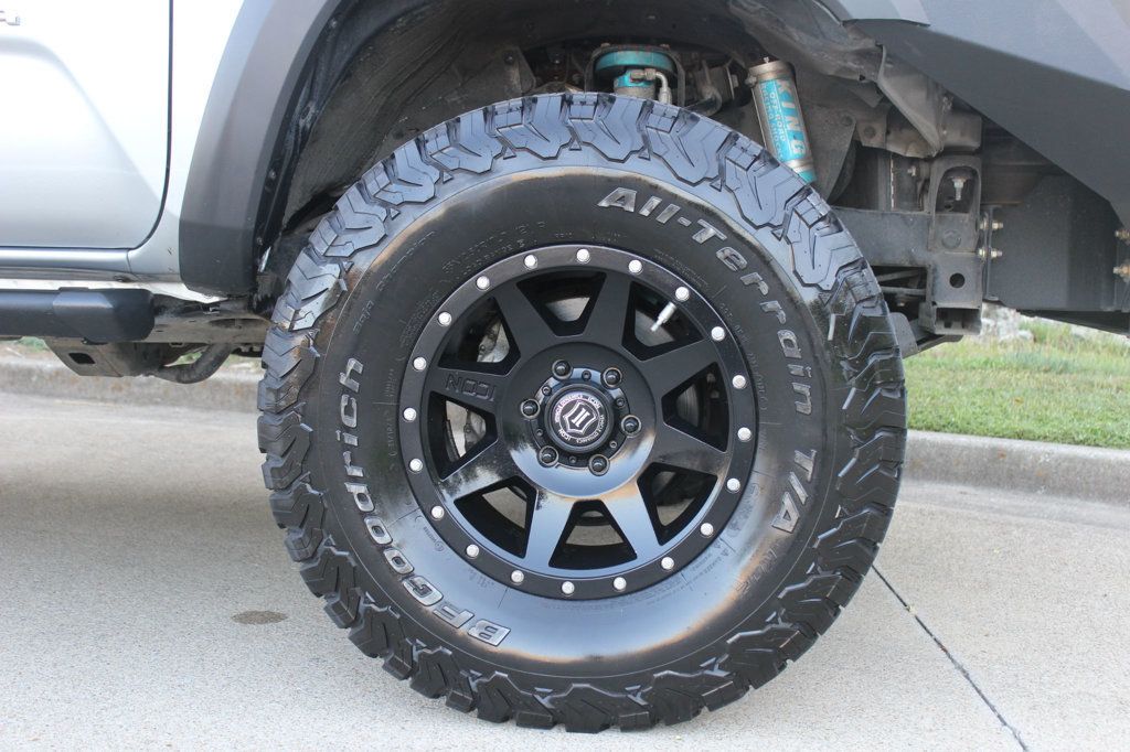 2019 Toyota Tacoma TRD Double Cab V6 photo 10