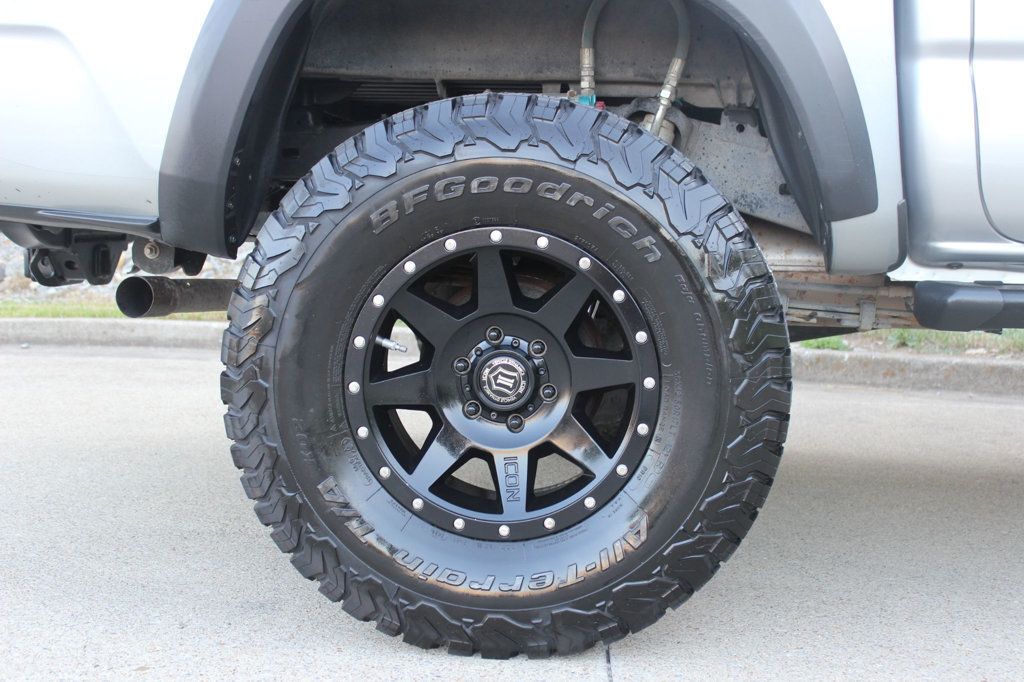 2019 Toyota Tacoma TRD Double Cab V6 photo 11