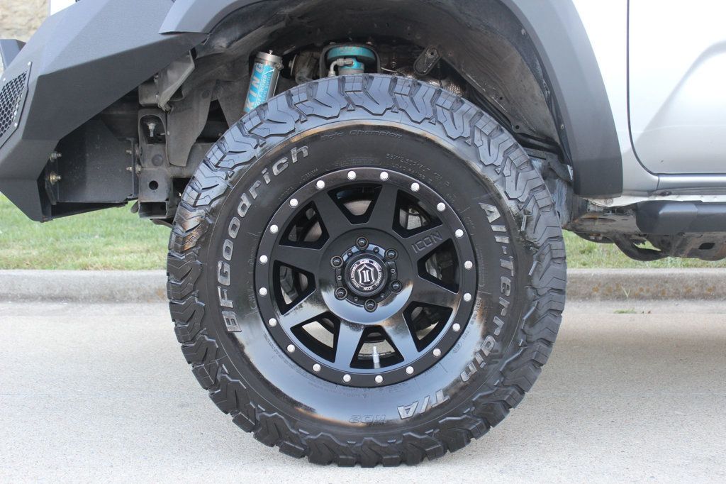 2019 Toyota Tacoma TRD Double Cab V6 photo 13