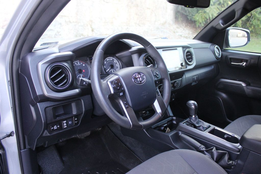 2019 Toyota Tacoma TRD Double Cab V6 photo 19