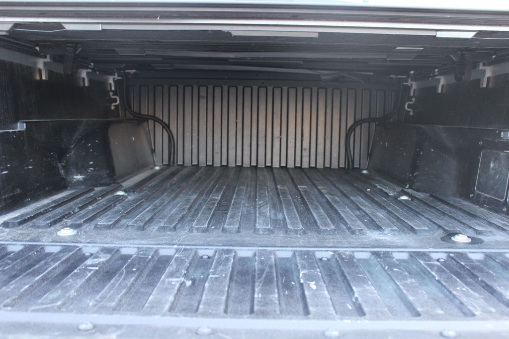 2019 Toyota Tacoma TRD Double Cab V6 photo 31