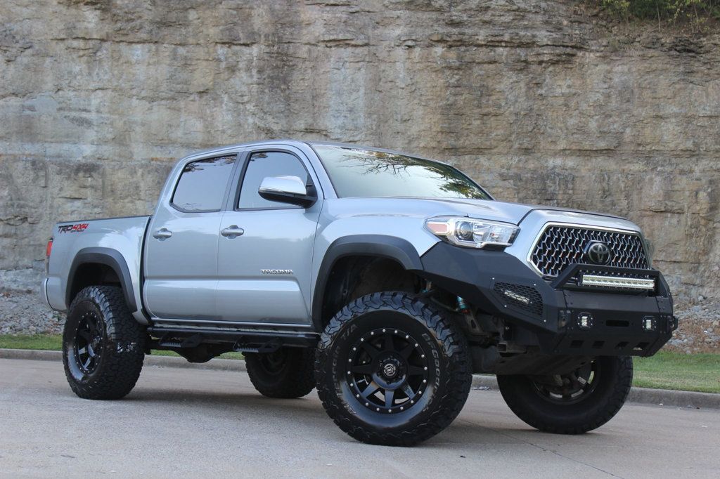 2019 Toyota Tacoma TRD Double Cab V6 photo 9