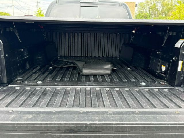 2019 Toyota Tacoma 4WD TRD Off Road Double Cab 5' Bed V6 AT - 23019772 - 37