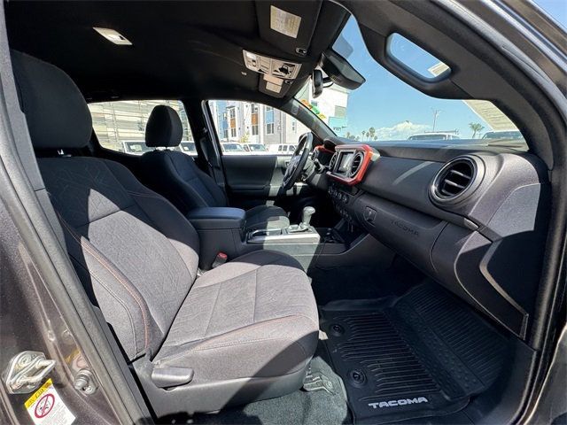 2019 Toyota Tacoma 4WD TRD Off Road Double Cab 6' Bed V6 AT - 22360328 - 13