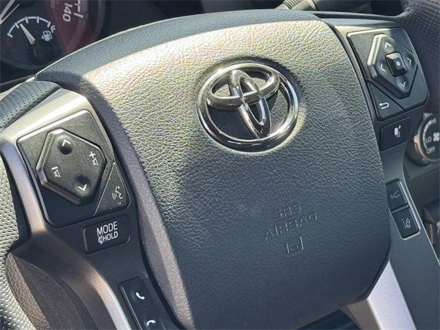 2019 Toyota Tacoma 4WD TRD Off Road Double Cab 6' Bed V6 AT - 22360328 - 17