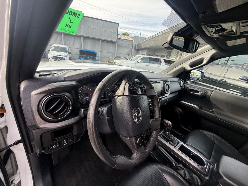 2019 Toyota Tacoma 4WD TRD Pro Double Cab 5' Bed V6 AT - 22992906 - 11