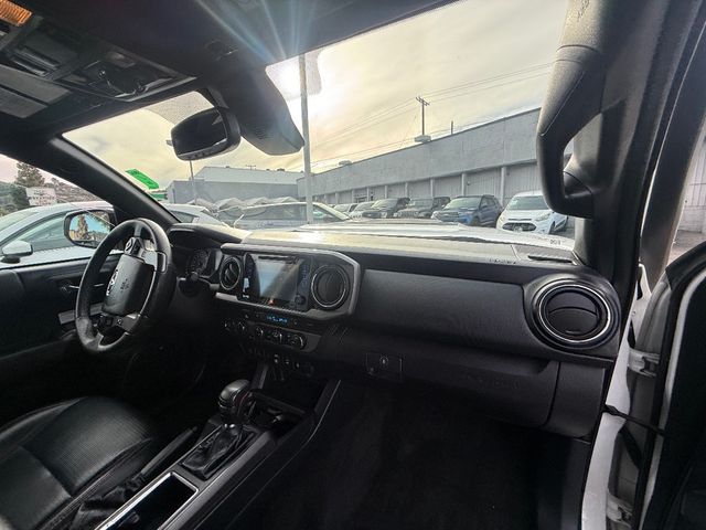 2019 Toyota Tacoma 4WD TRD Pro Double Cab 5' Bed V6 AT - 22992906 - 16