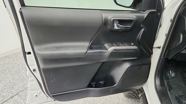 2019 Toyota Tacoma 4WD TRD Pro Double Cab 5' Bed V6 AT with Assault Wheels - 22957045 - 10