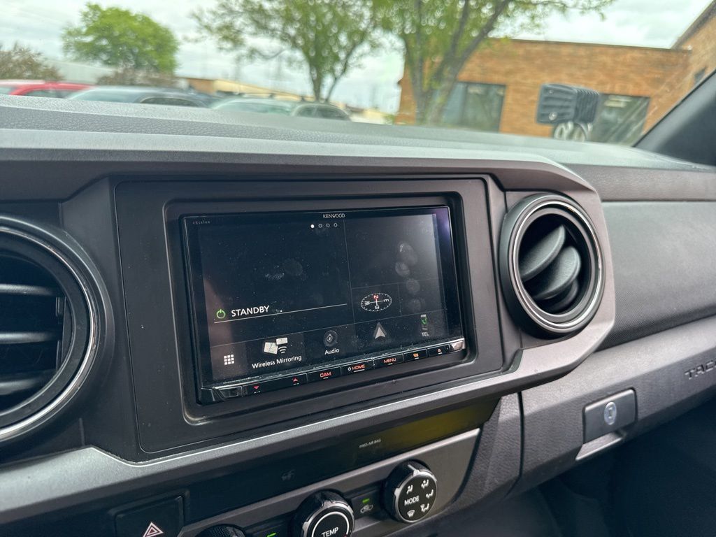 2019 Toyota Tacoma 4WD TRD Sport Double Cab 5' Bed V6 AT - 23029107 - 12