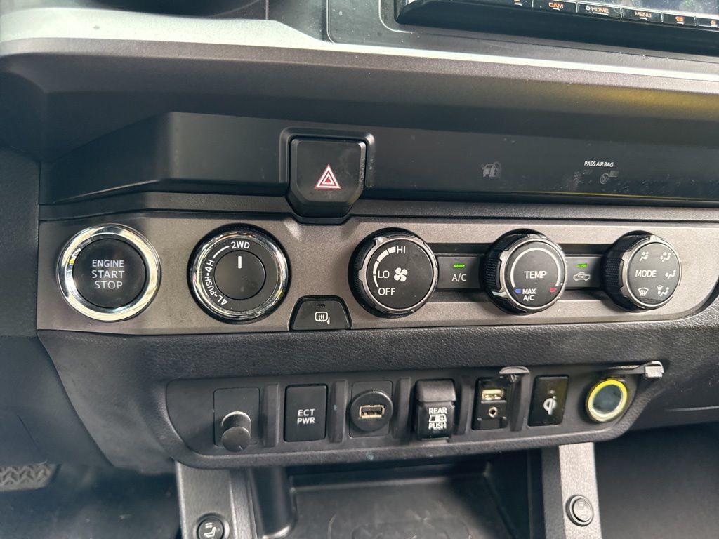 2019 Toyota Tacoma 4WD TRD Sport Double Cab 5' Bed V6 AT - 23029107 - 13