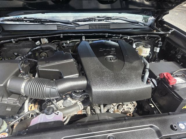 2019 Toyota Tacoma 4WD TRD Sport Double Cab 5' Bed V6 AT - 23084495 - 19