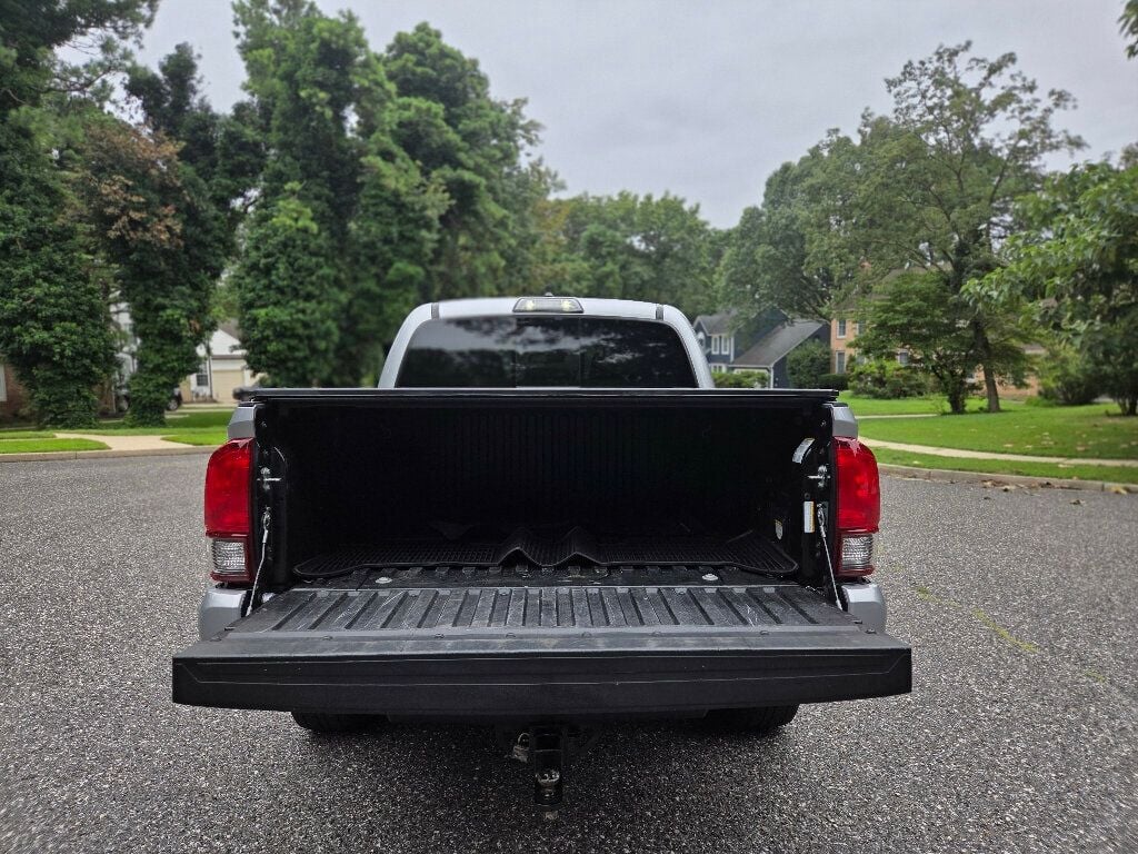 2019 Toyota Tacoma TRD Sport Double Cab V6 photo 15