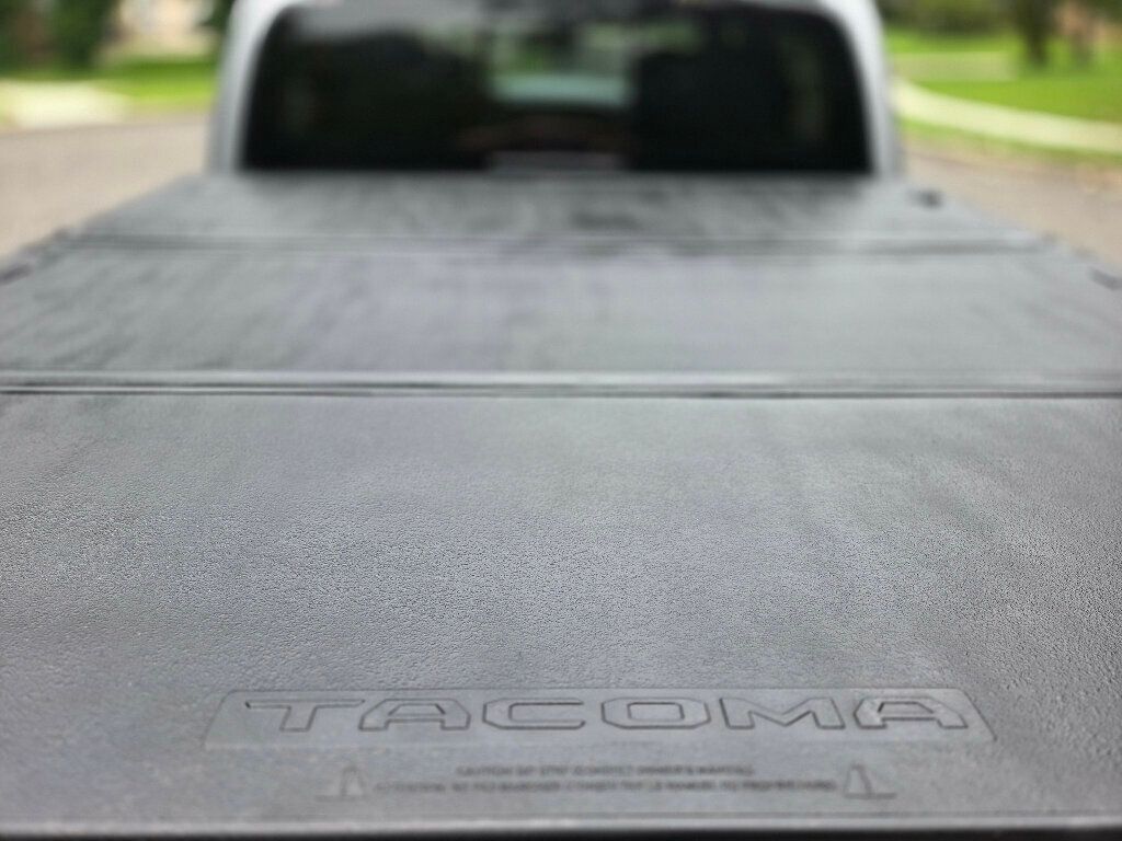 2019 Toyota Tacoma TRD Sport Double Cab V6 photo 16