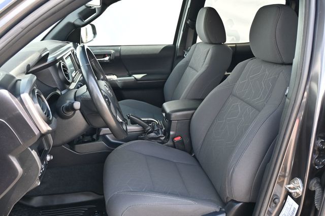 2019 Toyota Tacoma 4X4 TRD Off Road Double Cab  - 22880079 - 12