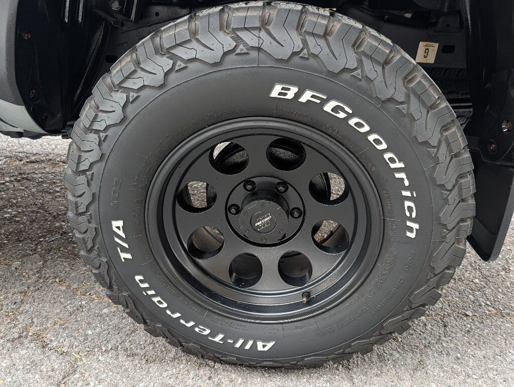 2019 Toyota Tacoma CUSTOM BUILT TRD OFFROAD - 22948788 - 17