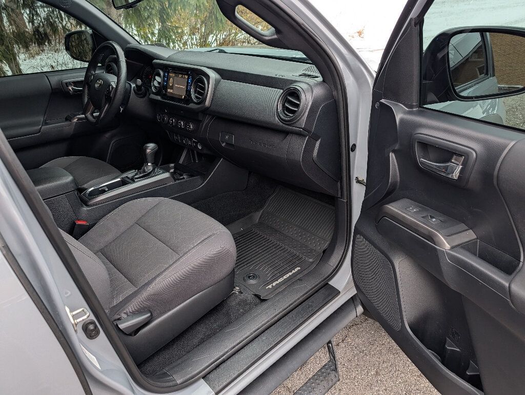 2019 Toyota Tacoma CUSTOM BUILT TRD OFFROAD - 22948788 - 31