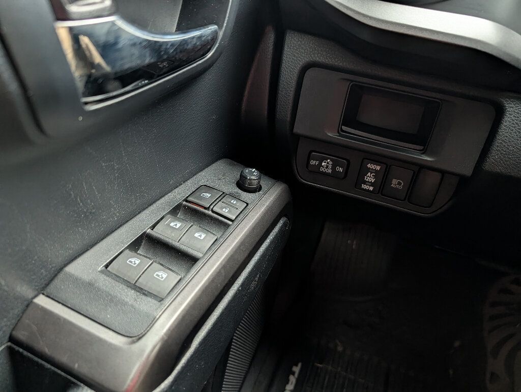 2019 Toyota Tacoma CUSTOM BUILT TRD OFFROAD - 22948788 - 33