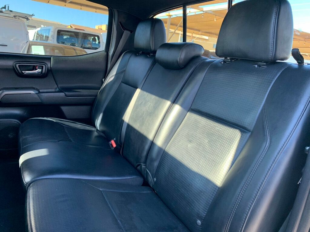 2019 Toyota Tacoma Navi,sunroof, Leather seats  - 22972685 - 10