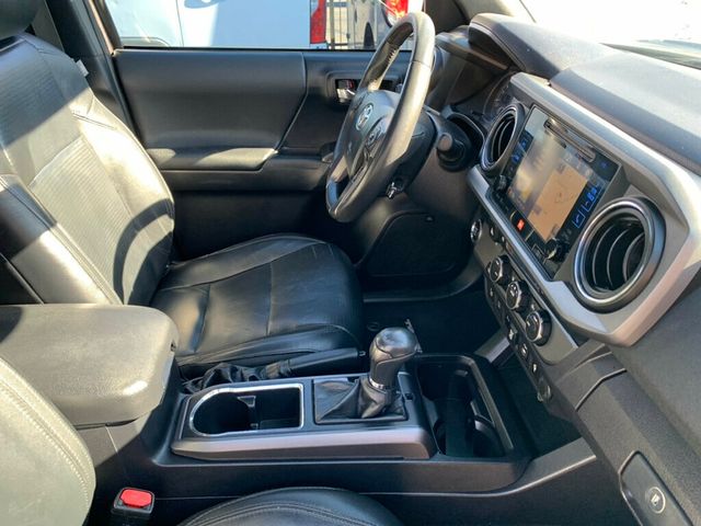 2019 Toyota Tacoma Navi,sunroof, Leather seats  - 22972685 - 31
