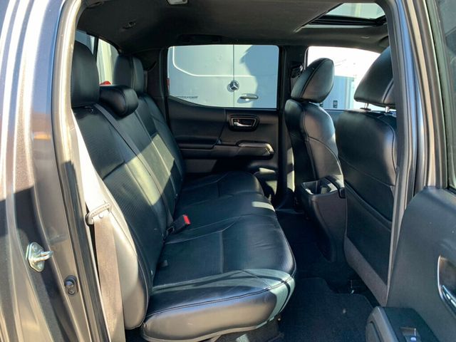 2019 Toyota Tacoma Navi,sunroof, Leather seats  - 22972685 - 32