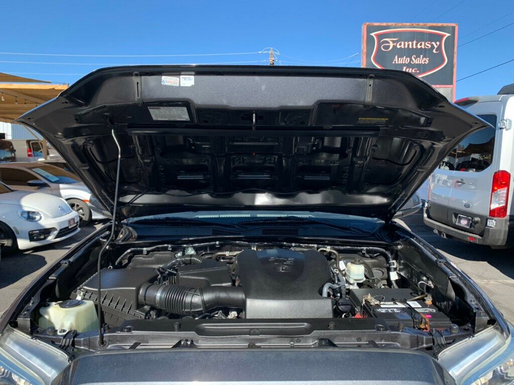 2019 Toyota Tacoma Navi,sunroof, Leather seats  - 22972685 - 46
