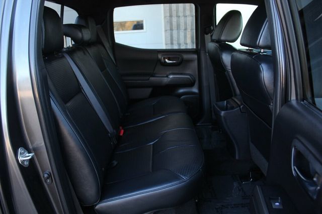 2019 Toyota Tacoma ONE OWNER TRD SPORT PREMIUM W/ LEATHER MOONROOF  NAVIGATION - 22936814 - 9