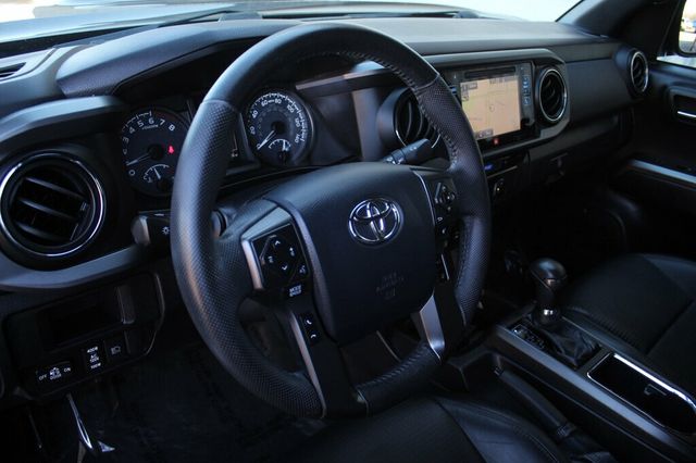 2019 Toyota Tacoma ONE OWNER TRD SPORT PREMIUM W/ LEATHER MOONROOF  NAVIGATION - 22936814 - 24