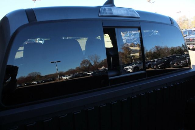 2019 Toyota Tacoma ONE OWNER TRD SPORT PREMIUM W/ LEATHER MOONROOF  NAVIGATION - 22936814 - 30