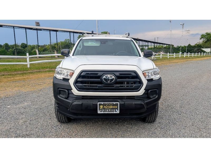 2019 Toyota Tacoma SR photo 2