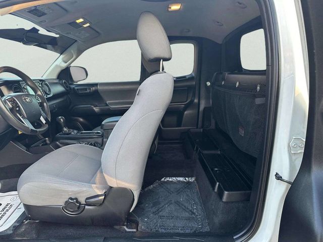 2019 Toyota Tacoma SR 4x2 4dr Access Cab 6.1 ft LB - 23012138 - 11