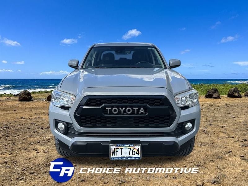 2019 Toyota Tacoma SR5 photo 9