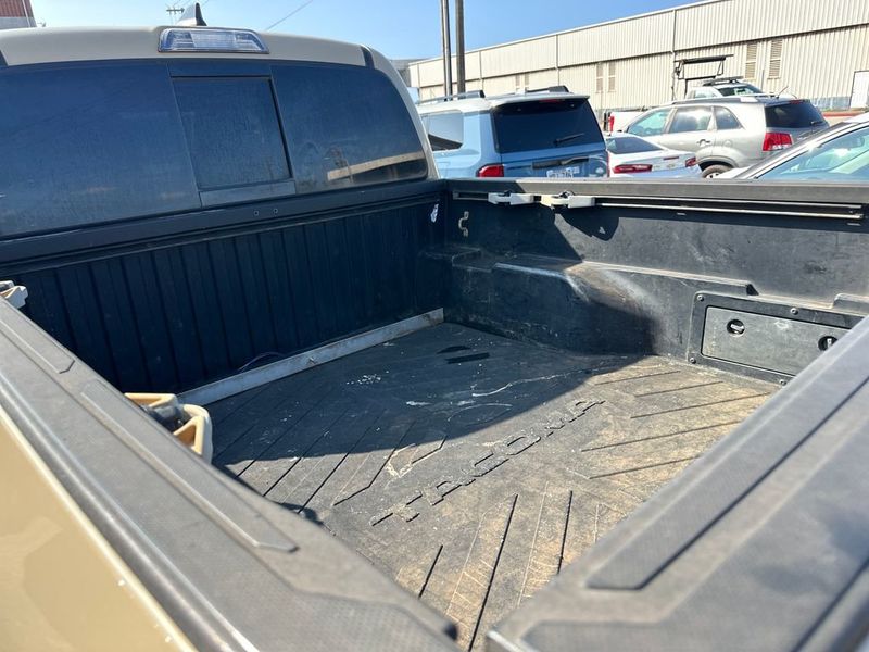 2019 Toyota Tacoma SR5 - 22954276 - 20
