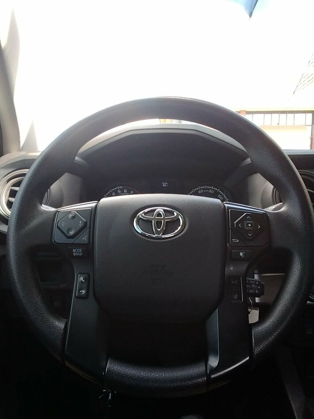 2019 Toyota Tacoma SR5 4x4 photo 10